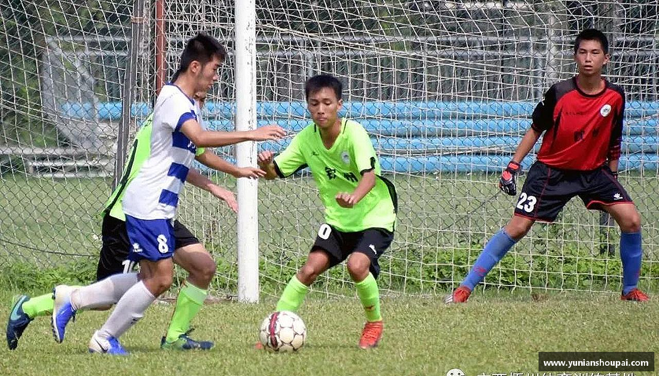 汗水诠释荣耀，坚定向前